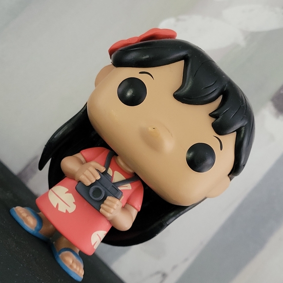 LILO From Disney's Lilo & Stitch Movie Funko Pop! Vinyl Figure #124 - Picture 7 of 15